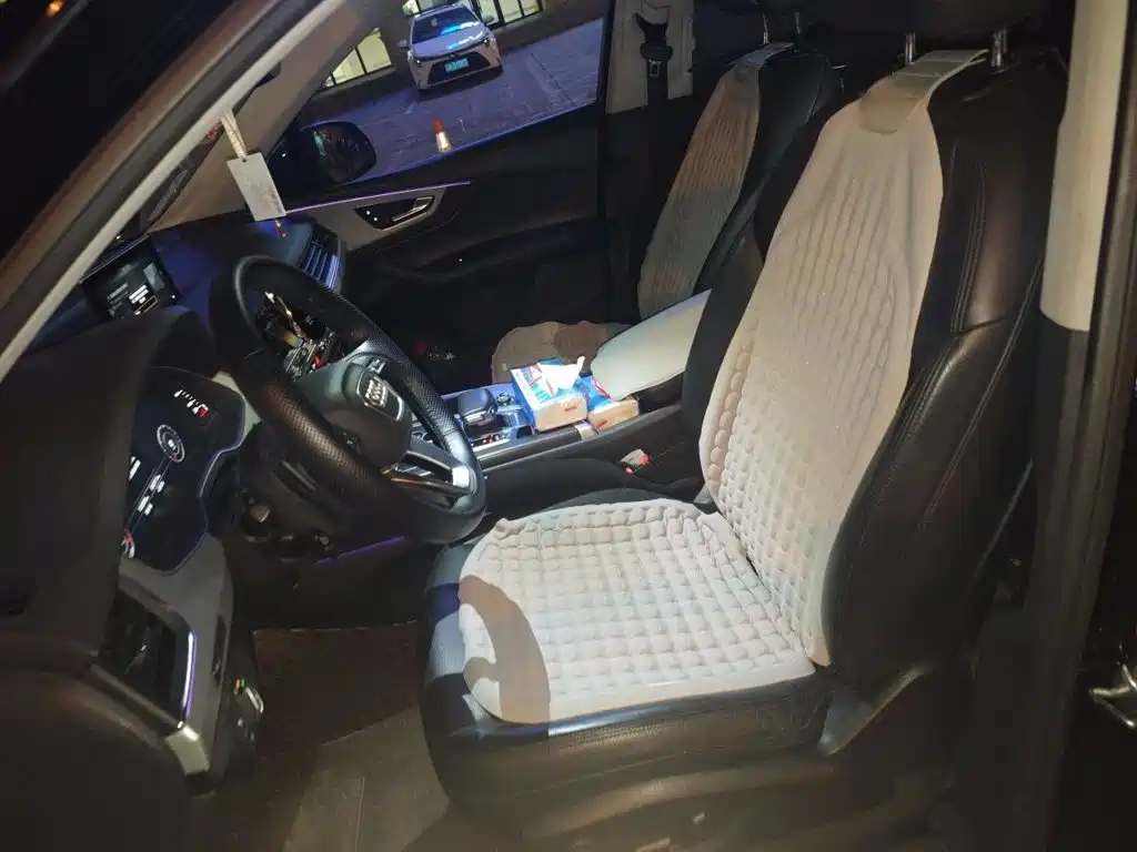 Audi Q7 — миниатюра 11