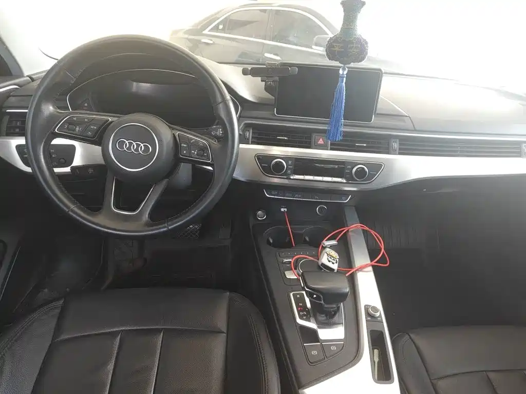 Audi A4L — миниатюра 13