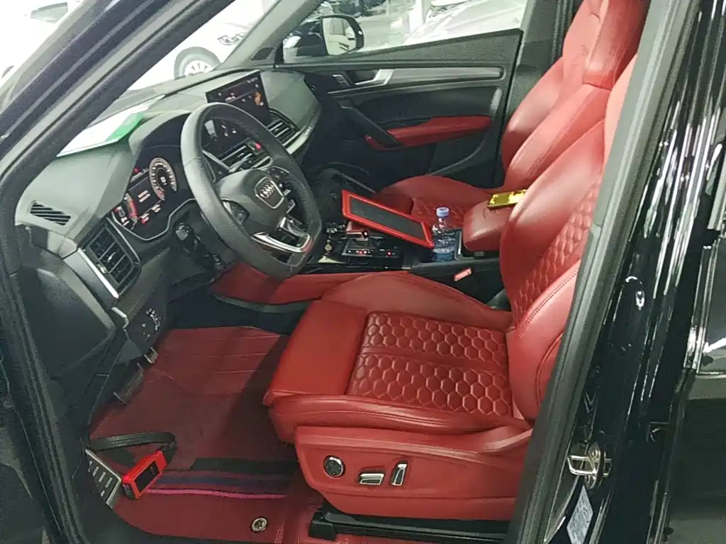 Audi Q5L — миниатюра 15