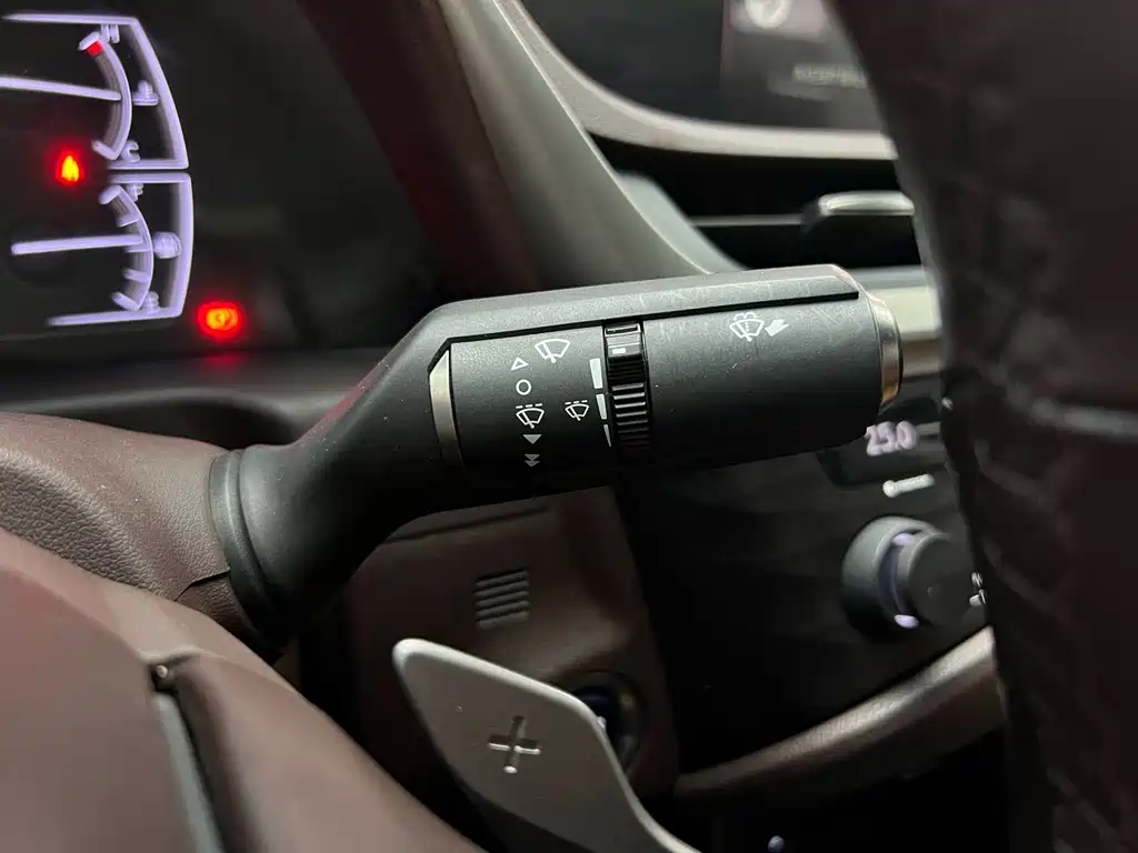 Lexus ES — миниатюра 23