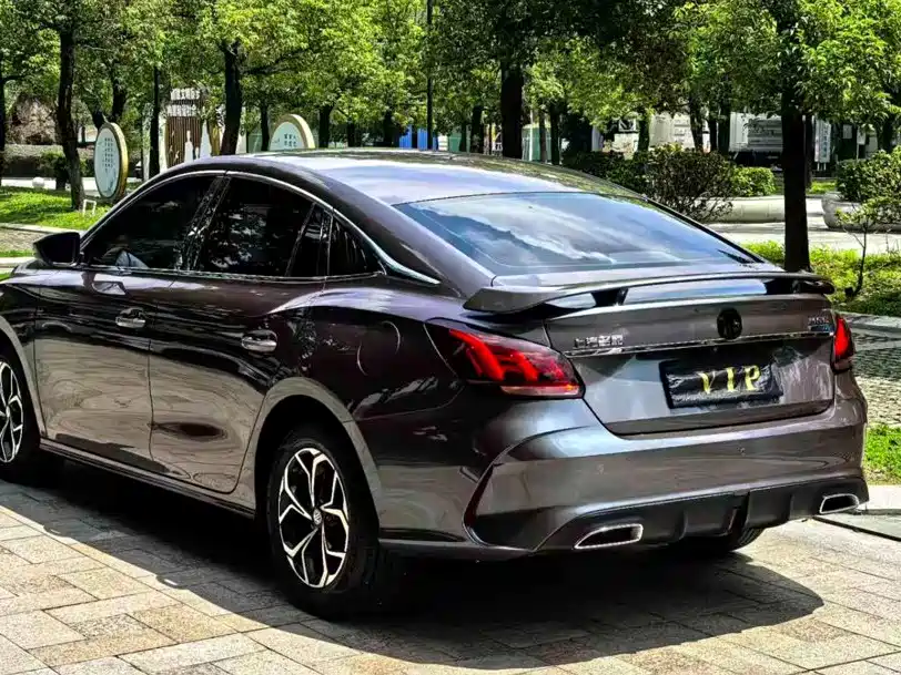 MG MG5 — миниатюра 6