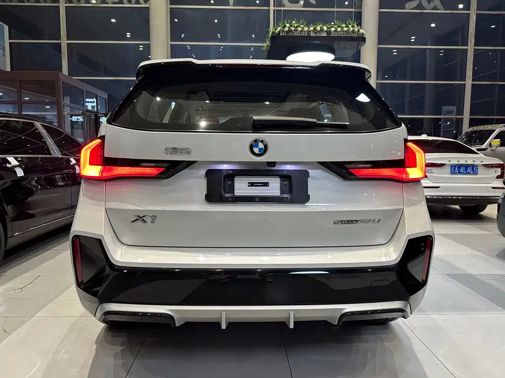 BMW X1 — миниатюра 6