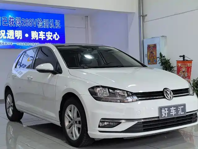VOLKSWAGEN GOLF 2018