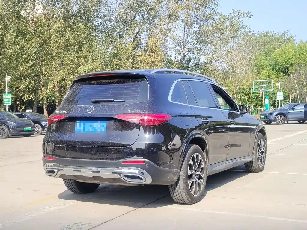 Mercedes-Benz GLC — миниатюра 12
