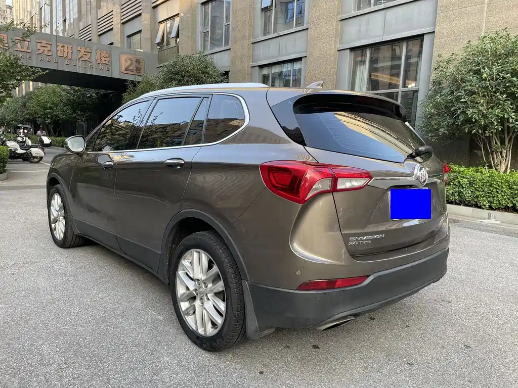 Buick Envision Plus — миниатюра 5