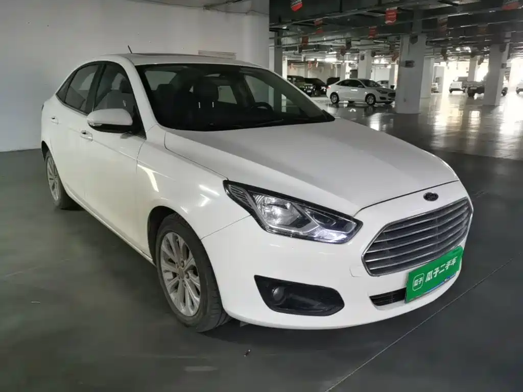 Ford Escort — миниатюра 4
