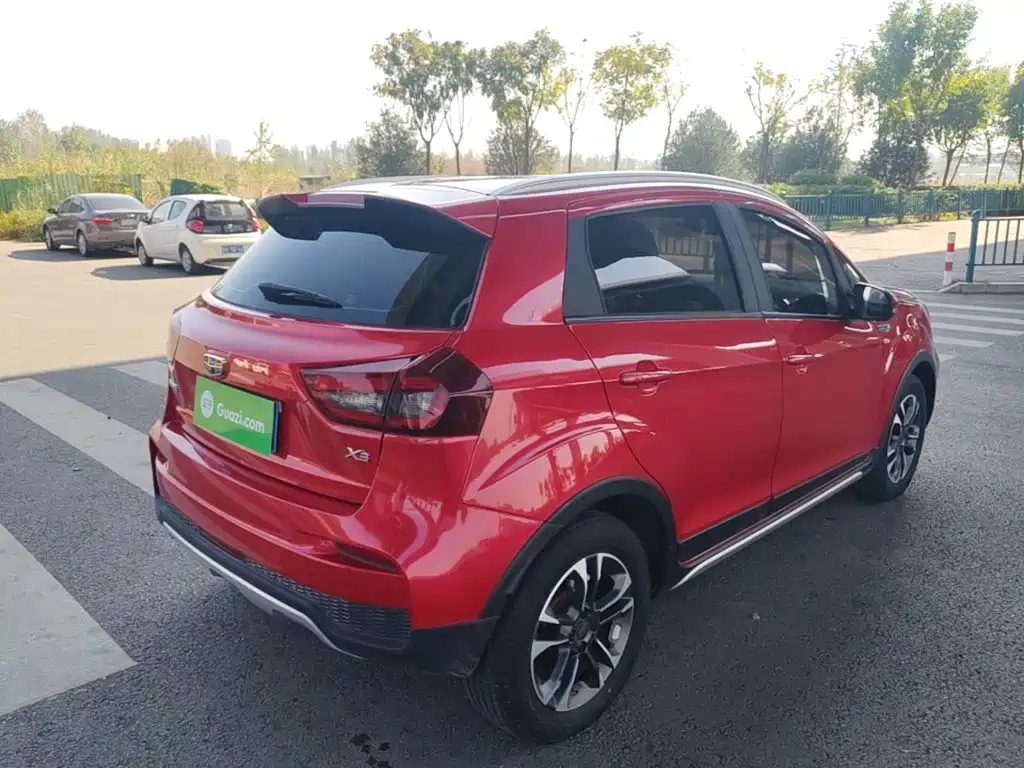 Geely Vision X3 — миниатюра 7