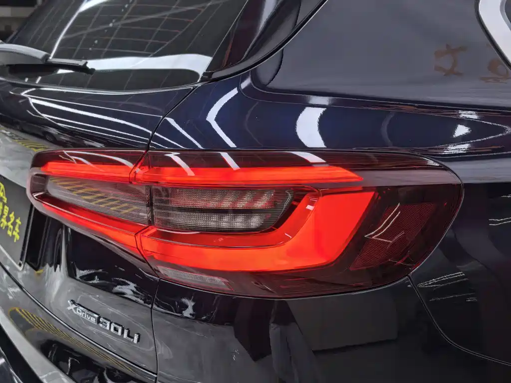 BMW X5 — миниатюра 39