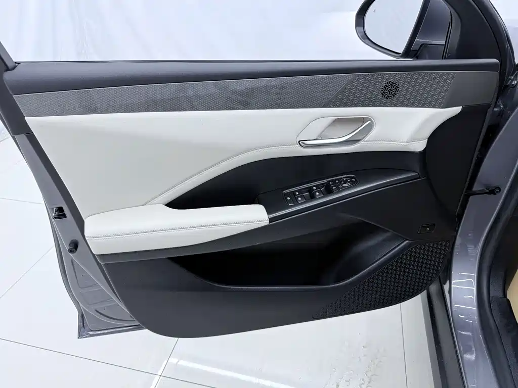 BYD Qin PLUS — миниатюра 17
