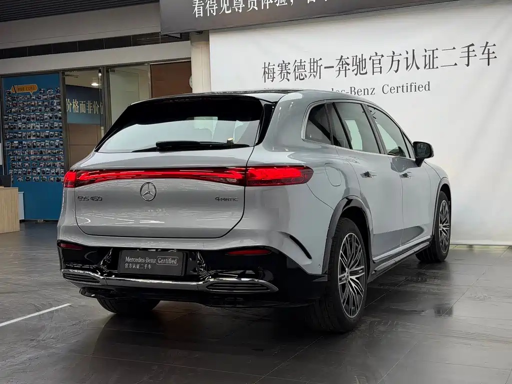 MERCEDES-BENZ EQS SUV