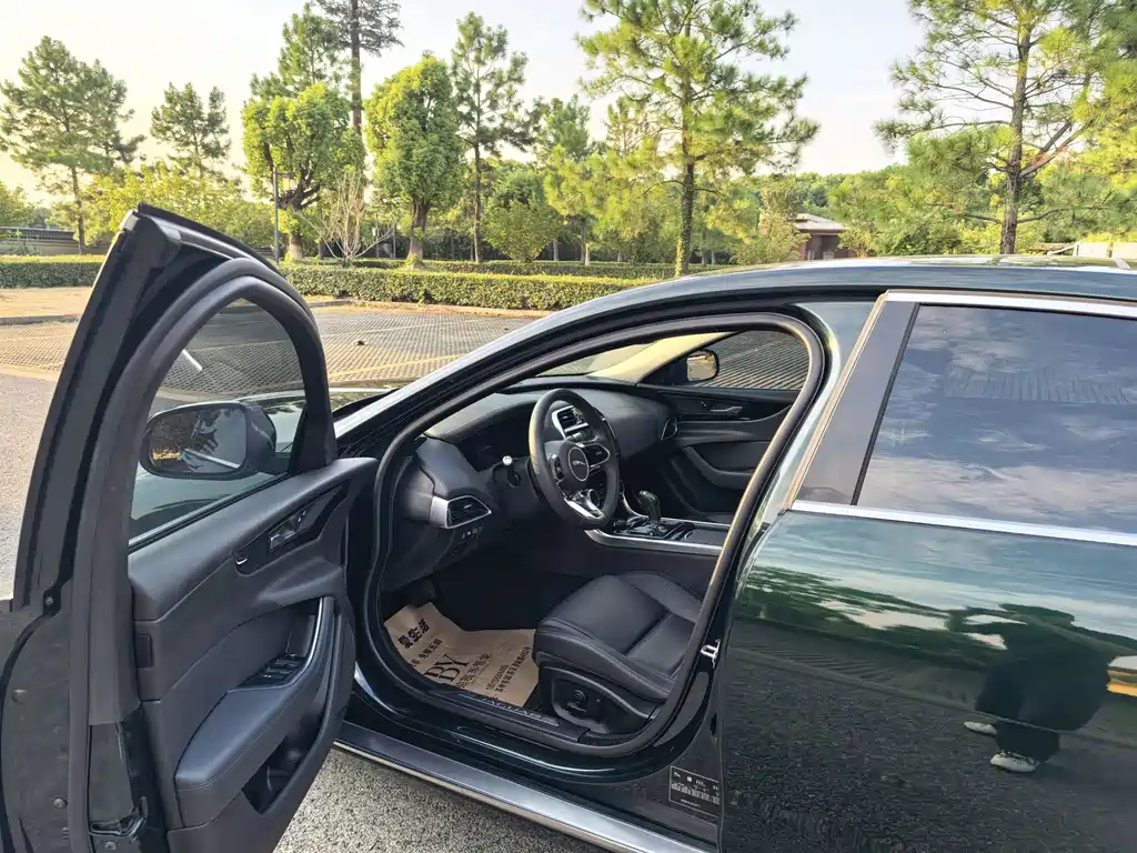 Jaguar XEL — миниатюра 7