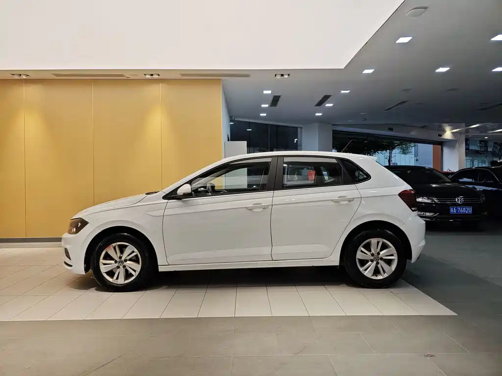 Volkswagen Polo 2023 Plus 1.5L AT