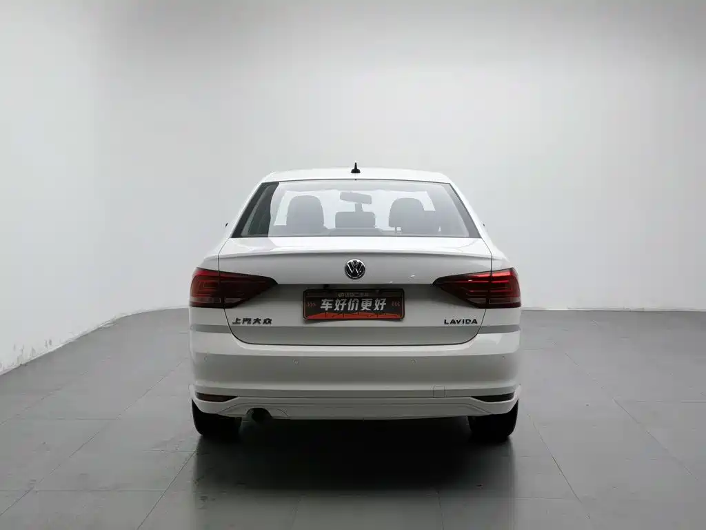 Volkswagen Lavida — миниатюра 4