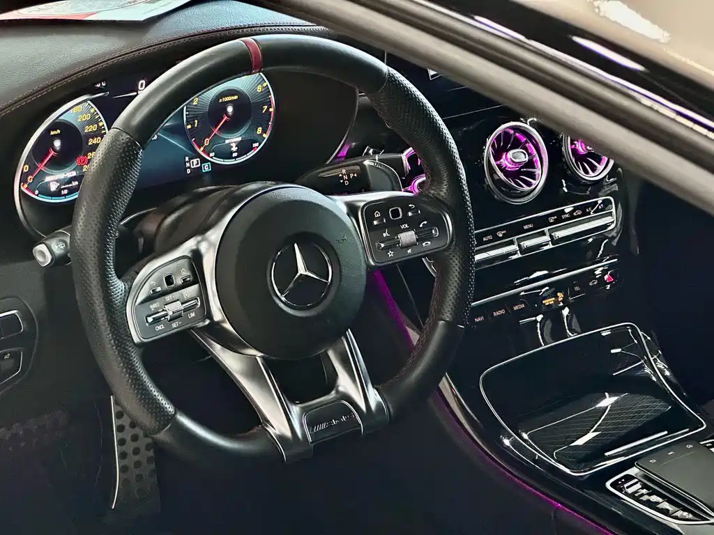 Mercedes-Benz C-Class AMG — миниатюра 7