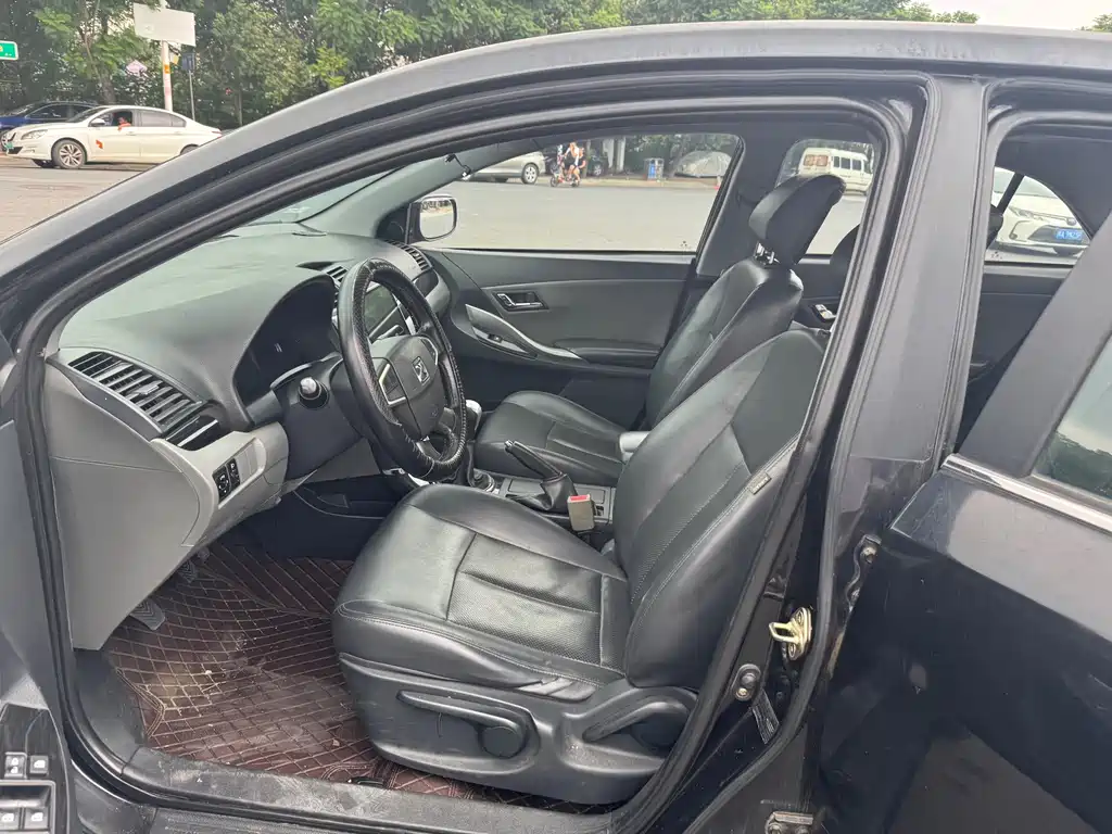 Zotye Zotye Z300 — миниатюра 11