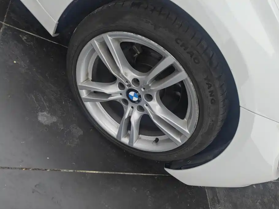 BMW 3 Series — миниатюра 6