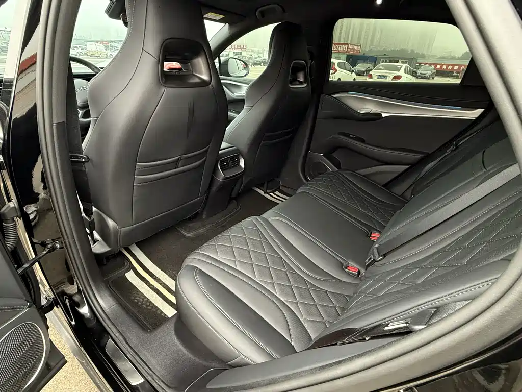 BYD Sealion 07 EV — миниатюра 12