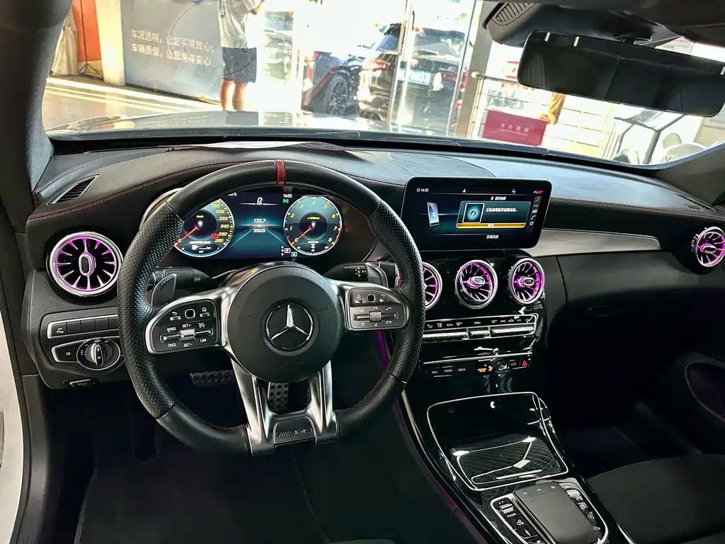 Mercedes-Benz C-Class AMG — миниатюра 6