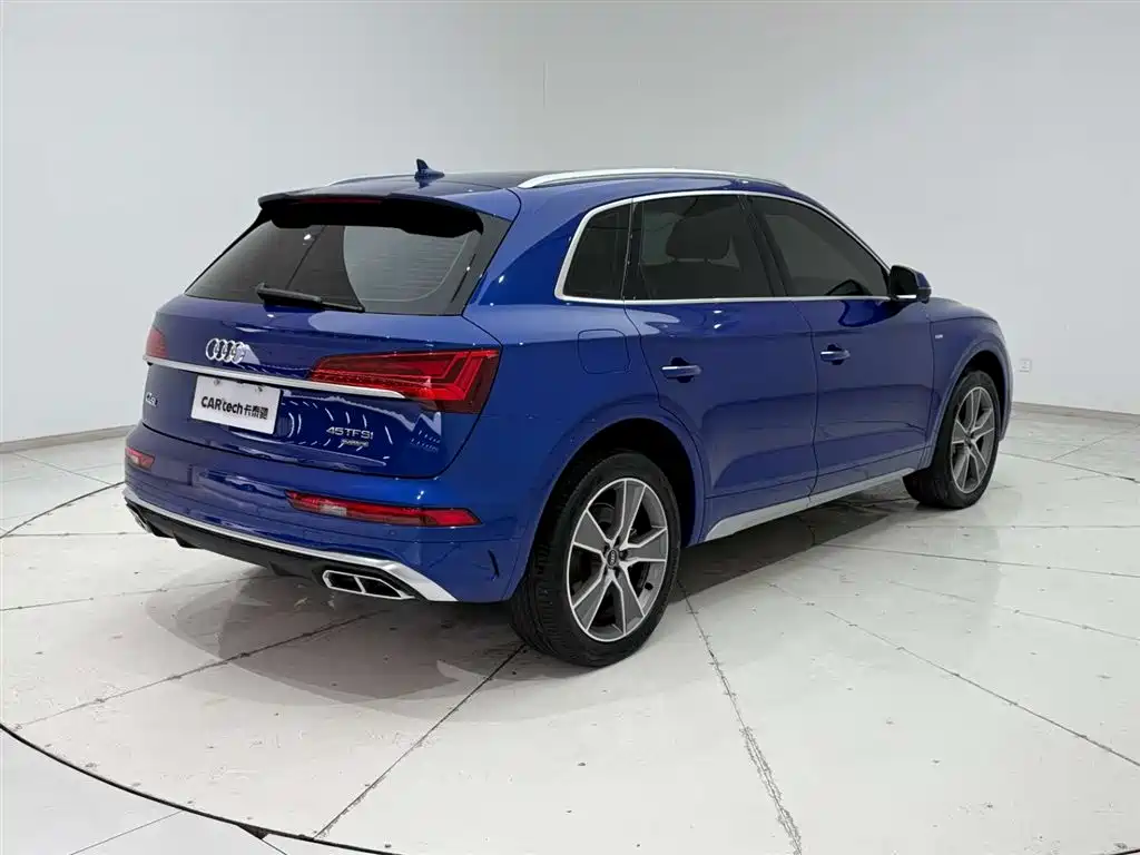 Audi Q5L 2022 45T Luxury