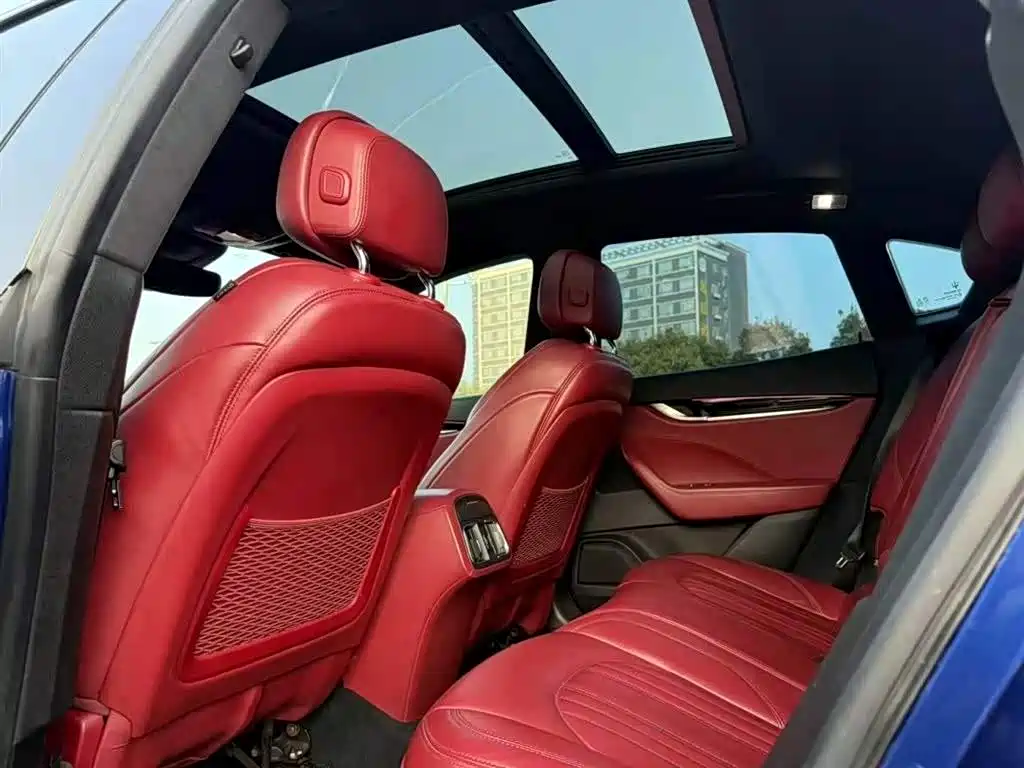Maserati Levante — миниатюра 5