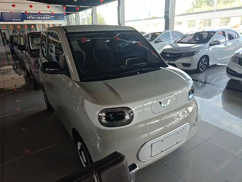 Wuling MINIEV — миниатюра 4