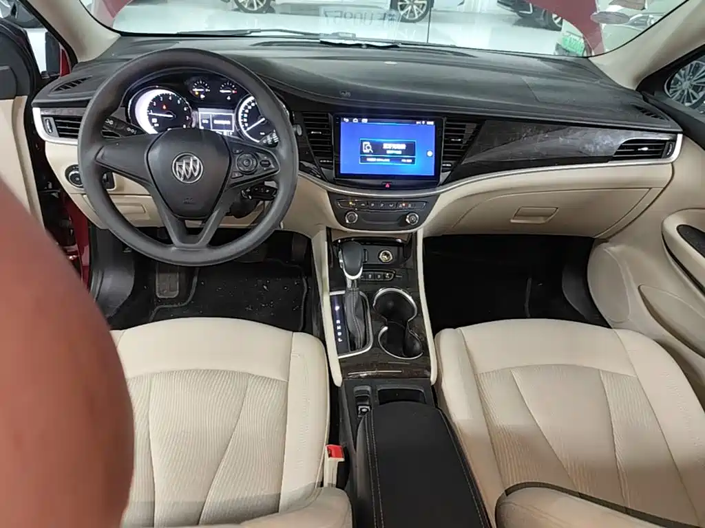 Buick Verano — миниатюра 13