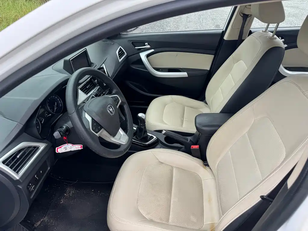 Changan V7 — миниатюра 6