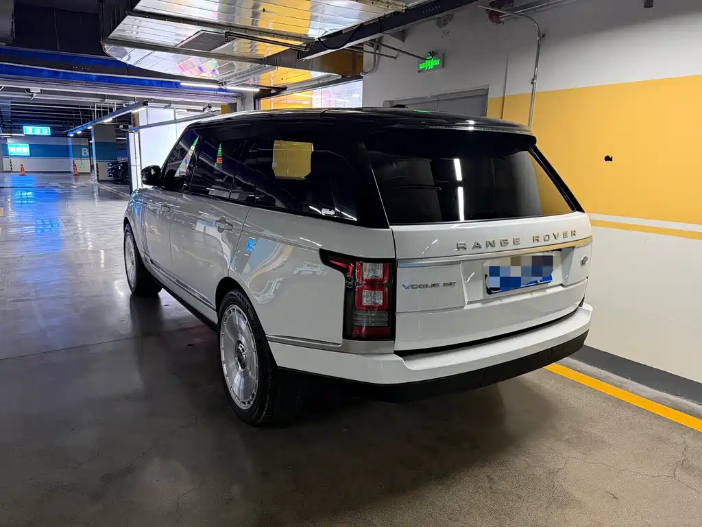 Land Rover Range Rover — миниатюра 2
