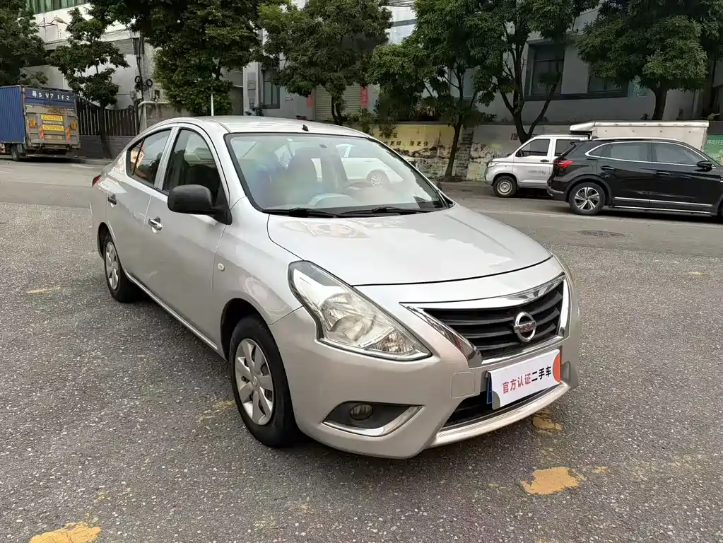 Nissan Sunny — миниатюра 3
