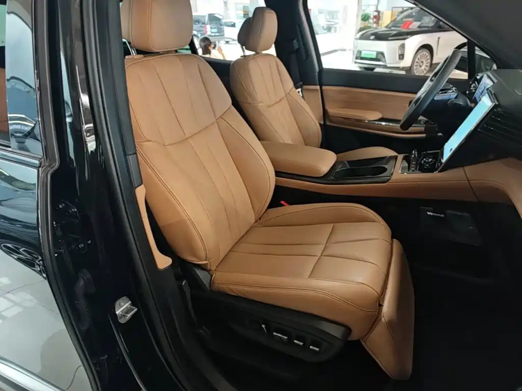 NIO ES8 — миниатюра 25