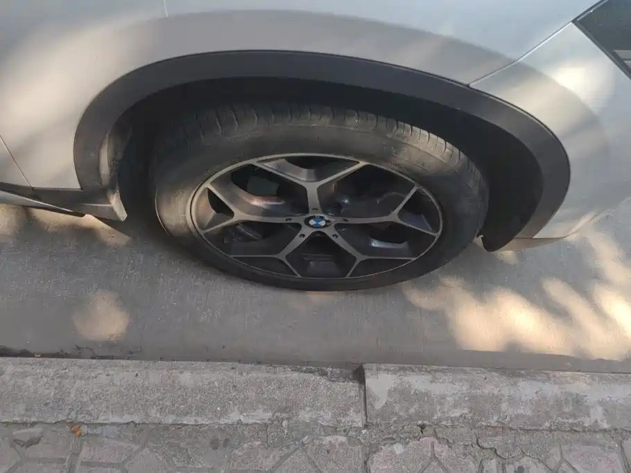 BMW X1 — миниатюра 6