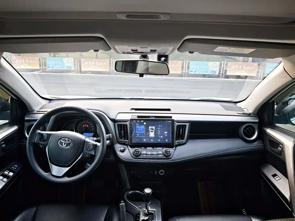 TOYOTA RAV4 RONGFANG