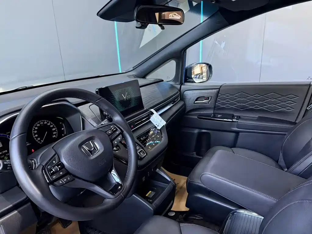 Honda Elysion — миниатюра 10
