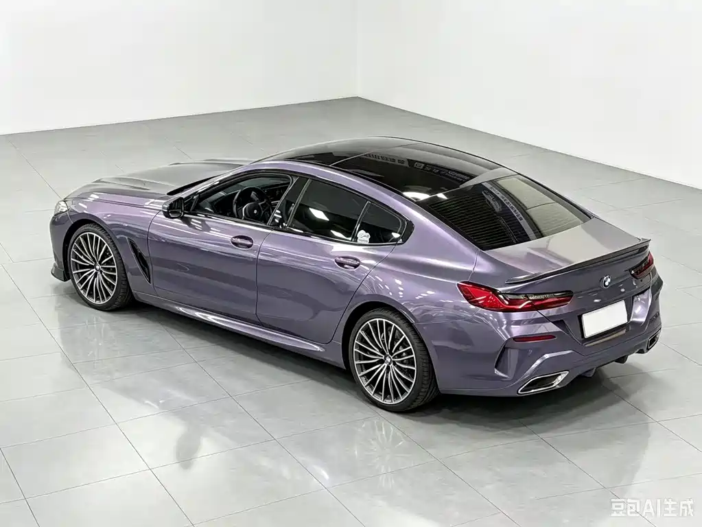 BMW 8 Series — миниатюра 5