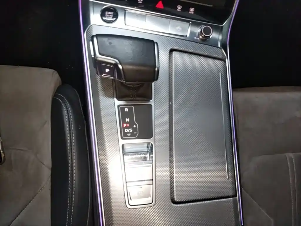 Audi A6L — миниатюра 14