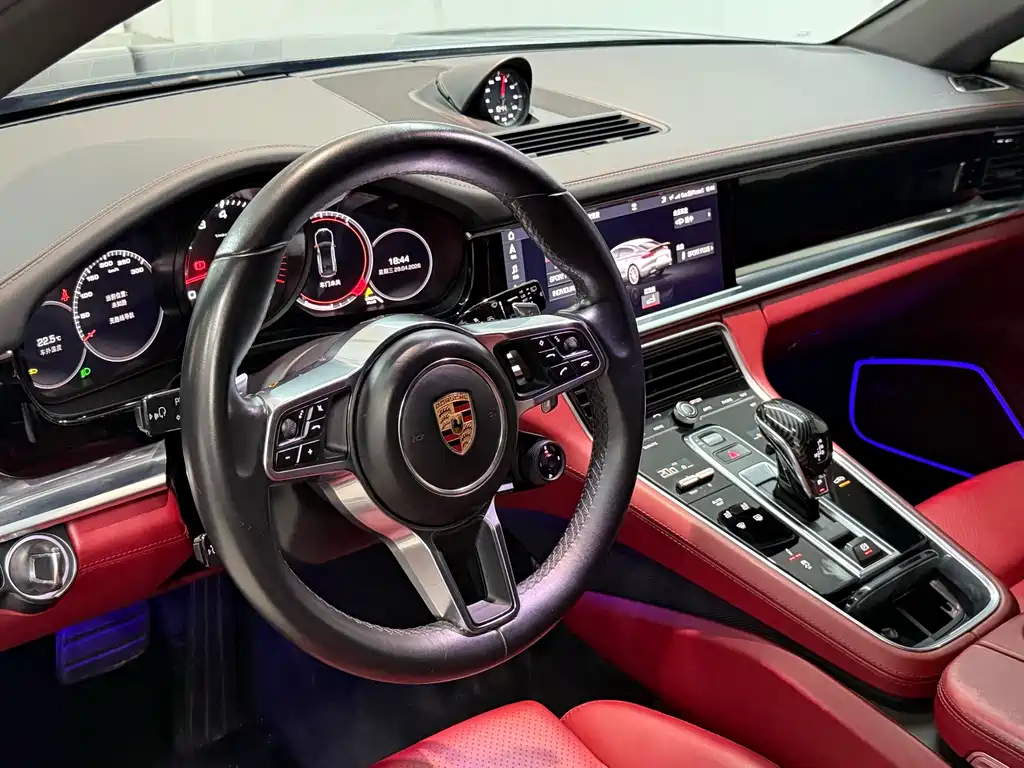 Porsche Panamera — миниатюра 3