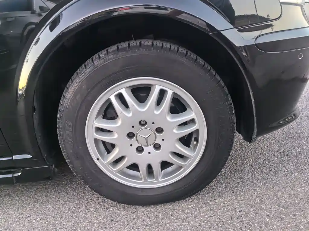 Mercedes-Benz Vito — миниатюра 5