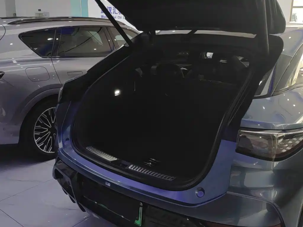 BYD Sealion 07 EV — миниатюра 19