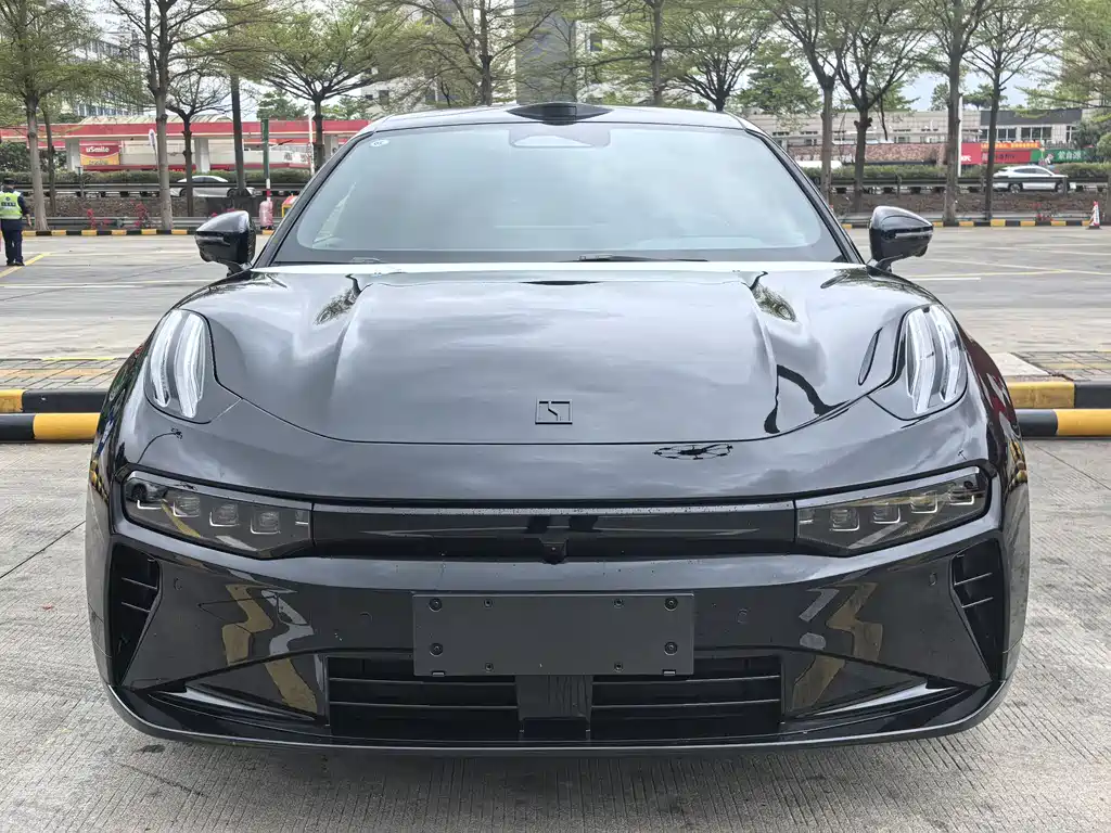 ZEEKR EXTREME KRYPTON 001