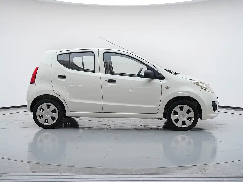 Suzuki Alto — миниатюра 4