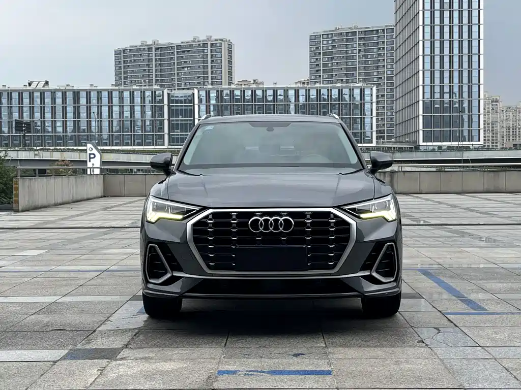 Audi Q3 — миниатюра 2