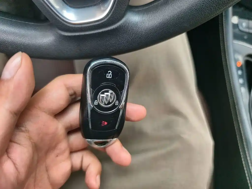 Buick Envision Plus — миниатюра 12