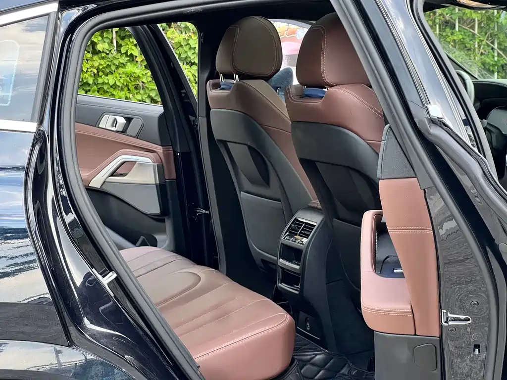 BMW X6 — миниатюра 11