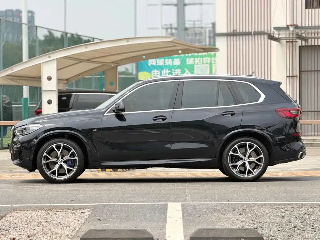 BMW X5 2019 xDrive40i Premium M Sport