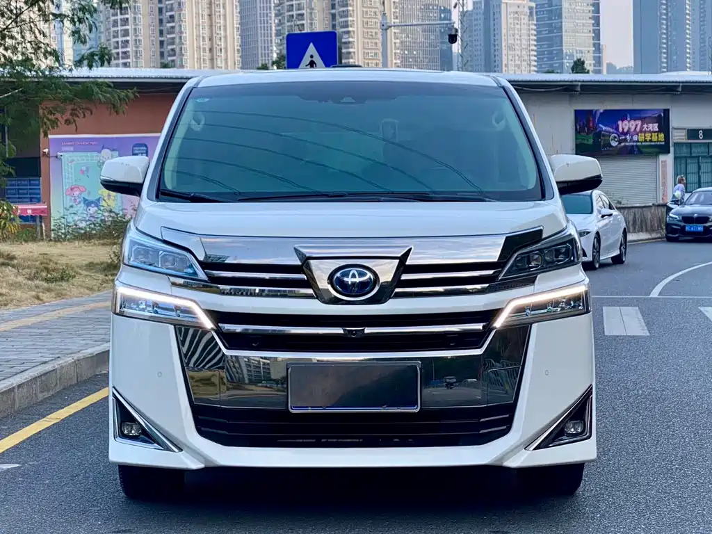 Toyota Vellfire 2020 2.5L HV Luxury