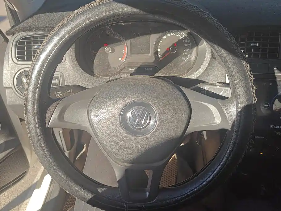 Volkswagen Polo — миниатюра 15
