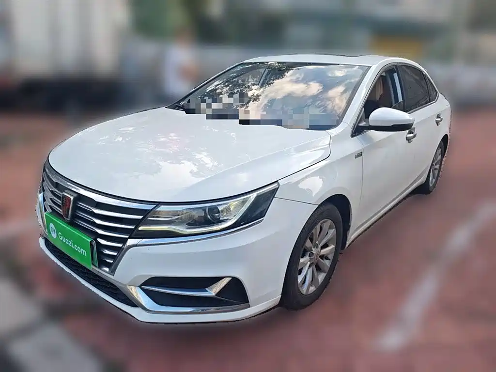 ROEWE I6 NEW ENERGY