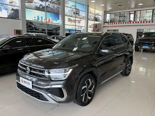 Volkswagen Tharu