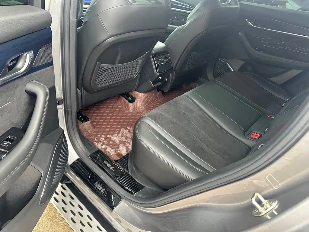 Geely Monjaro L 2024 2.0TD AT