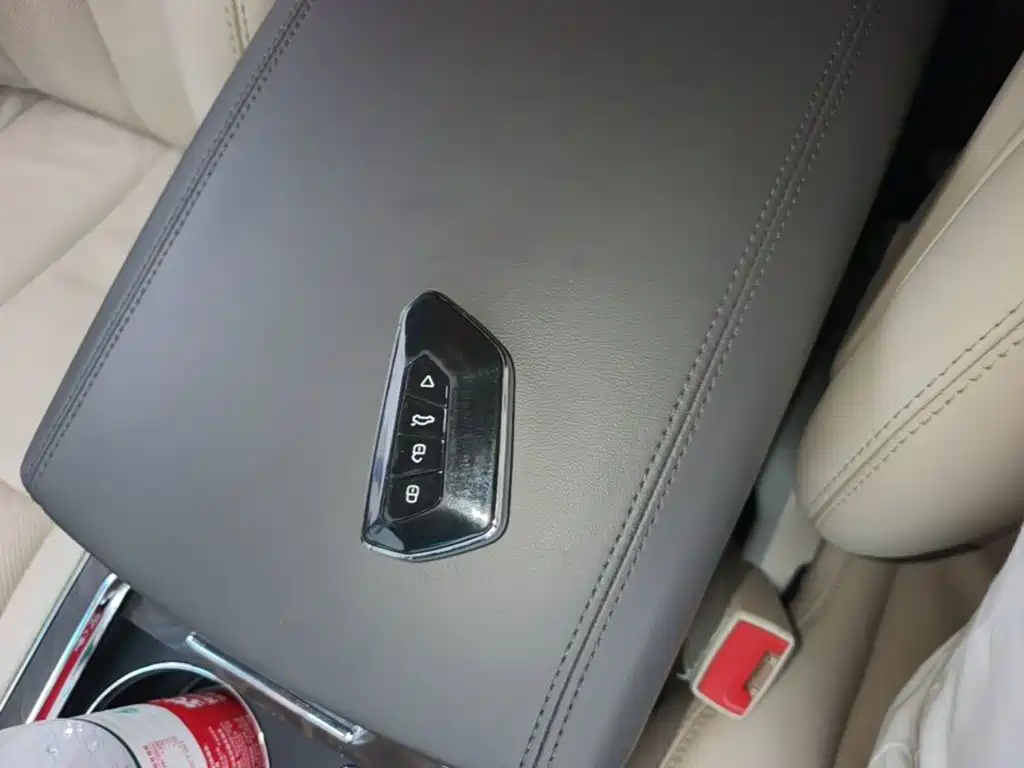 Lincoln Continental — миниатюра 9